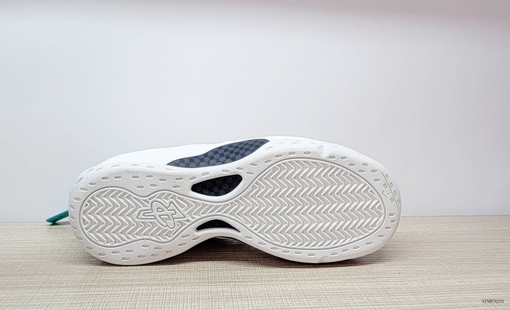 Comme des Garçons x Nike Air Foamposite One SP White Sneakers
