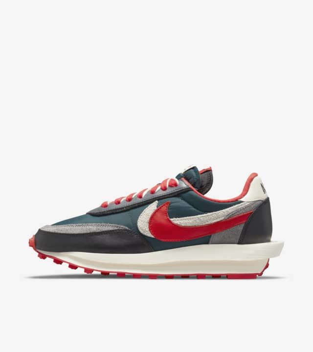 Nike x sacai LDV Waffle Sneakers DJ4877-300