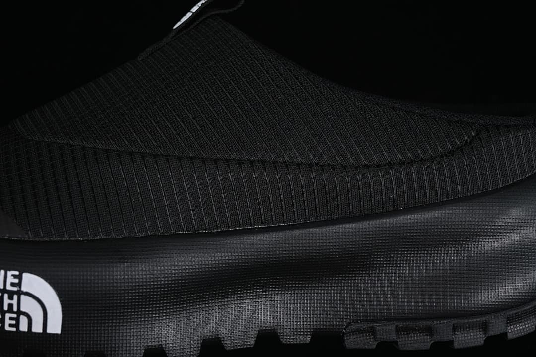 The North Face M Never Stop Mule Black NF0A8A92KX7-075
