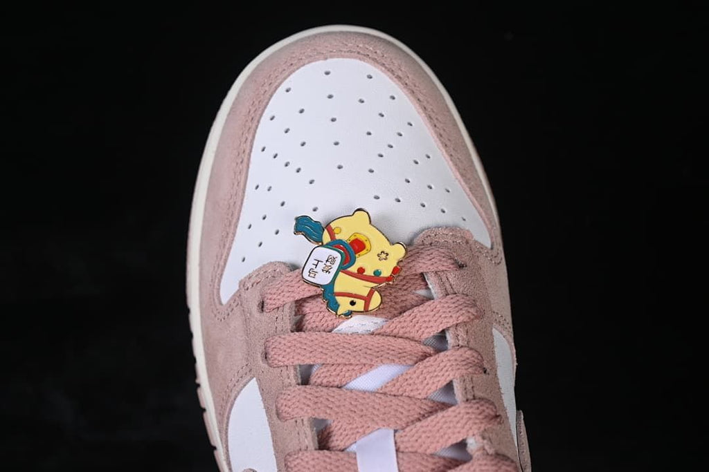 Nike SB Dunk Low Year of the Horse Pink White IB4417-102