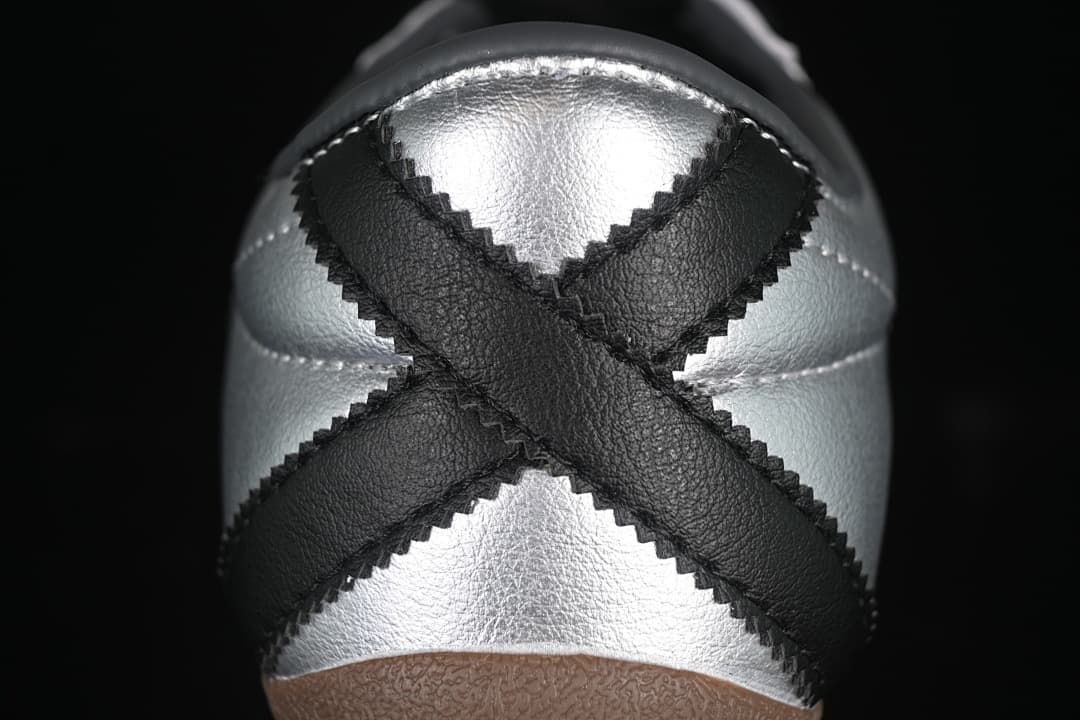 adidas Tokyo Decon W JQ3024 Silver Sneakers