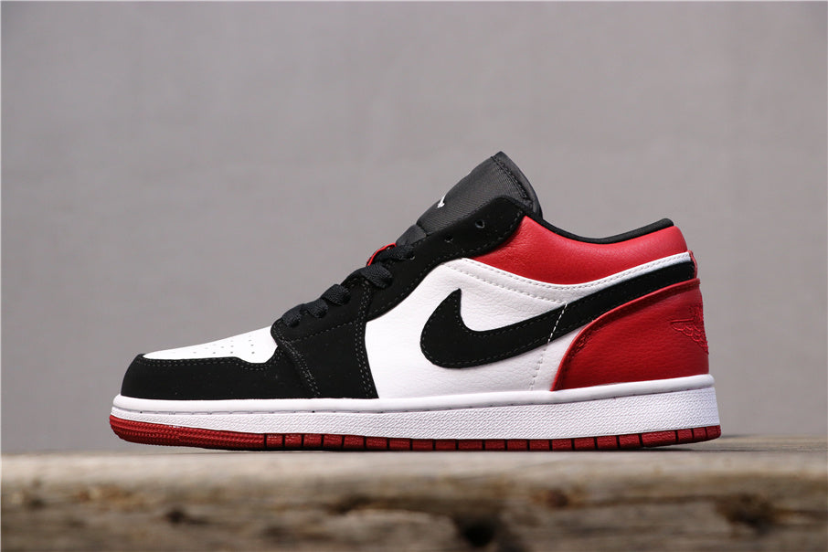 Jordan Air Jordan 1 Low Black Toe Sneakers 553558-116