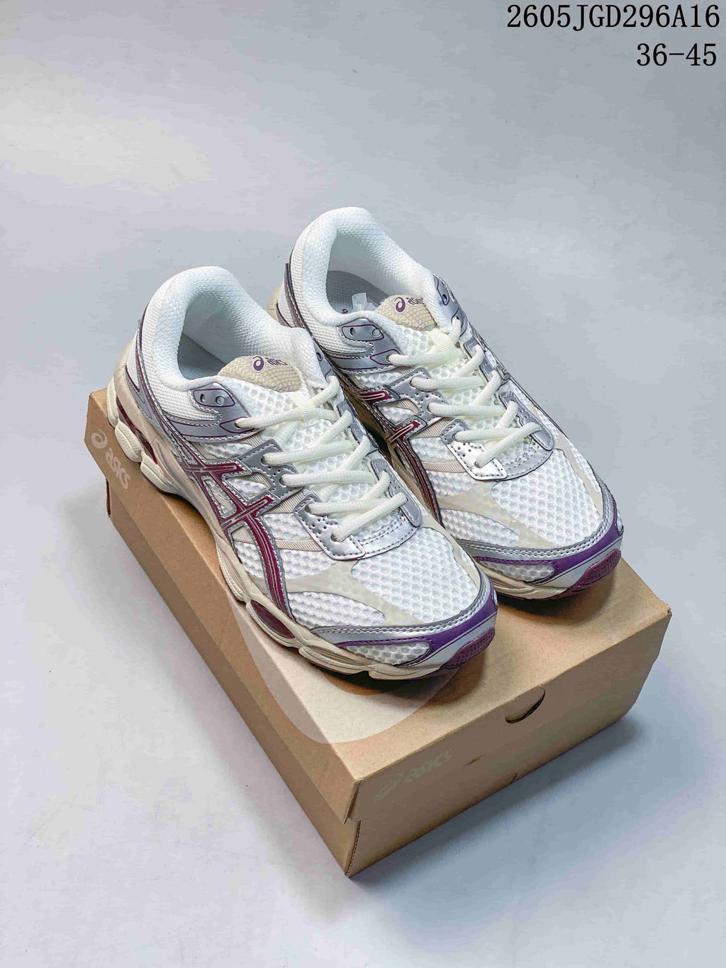ASICS Gel-Cumulus 16 Sneakers White Silver Plum