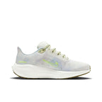 Nike Pegasus 41 Running Shoes White and Green HQ3465-143