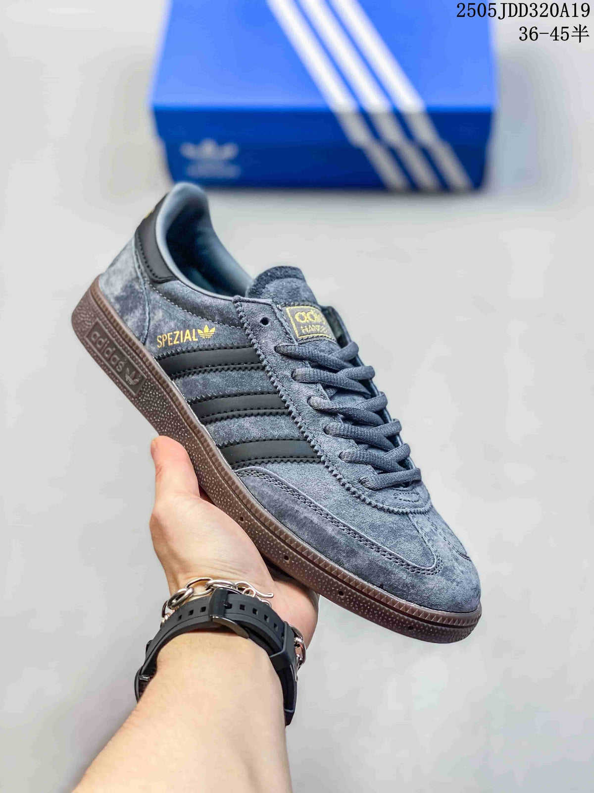 adidas Originals Gazelle Indoor Sneakers Grey Black 2505JDD320A19