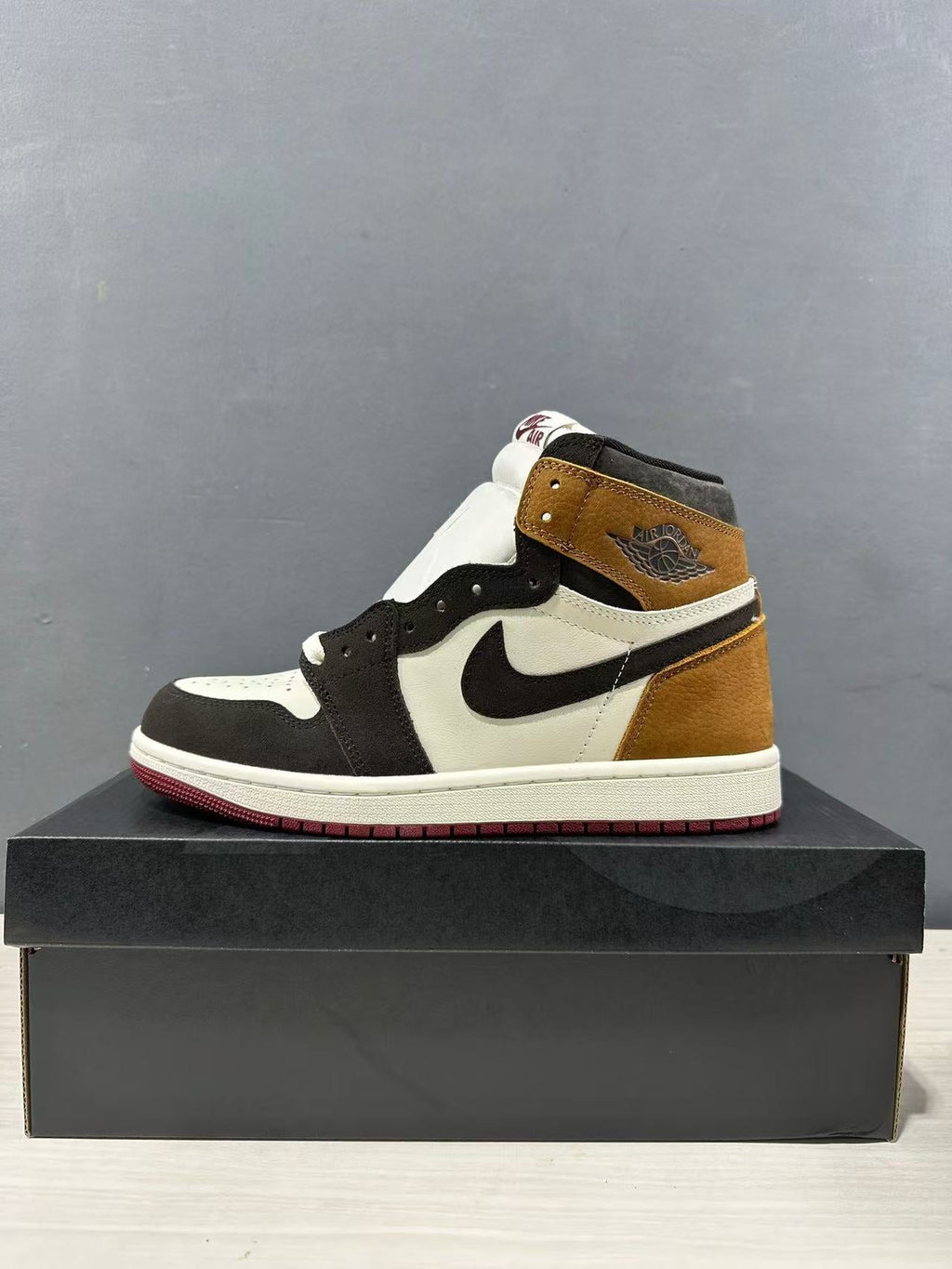 Jordan Air Jordan 1 High OG Cacao Wow Sand Drift DZ5485-201