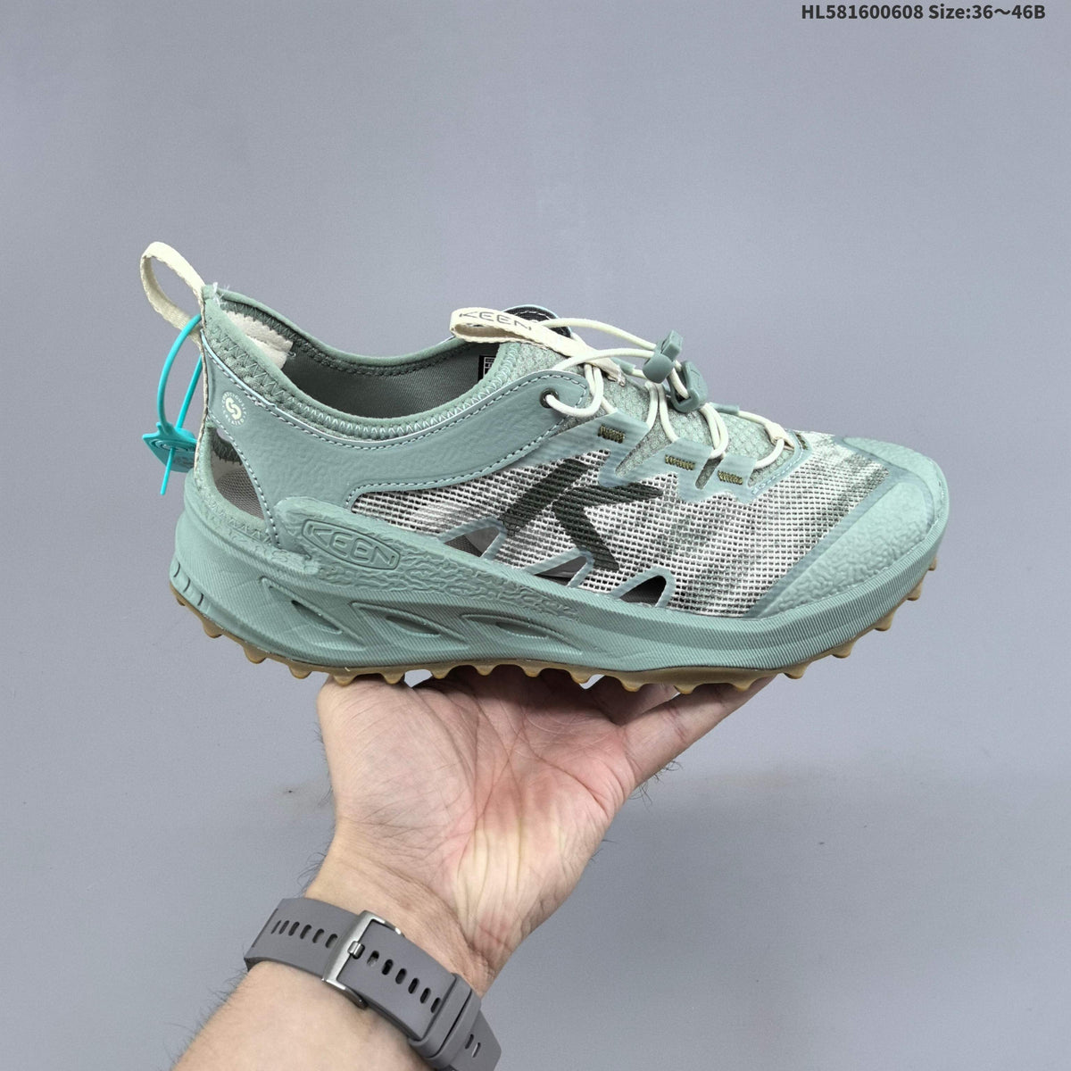 KEEN Zionic ADV Low-Top Hiking Shoes