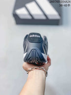 adidas Adipista Low-Top Trainers Black with White Stripes