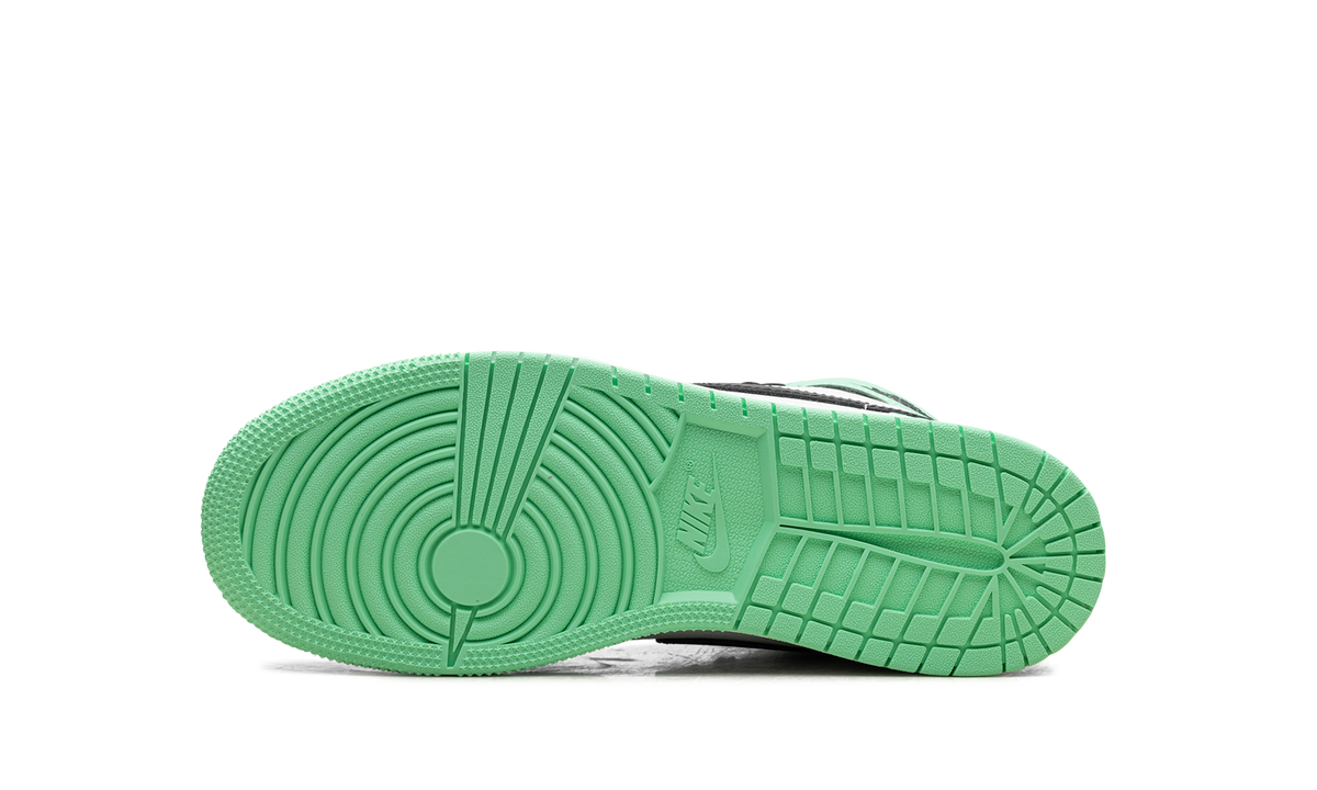 Jordan 1 Retro High OG Green Glow (GS)