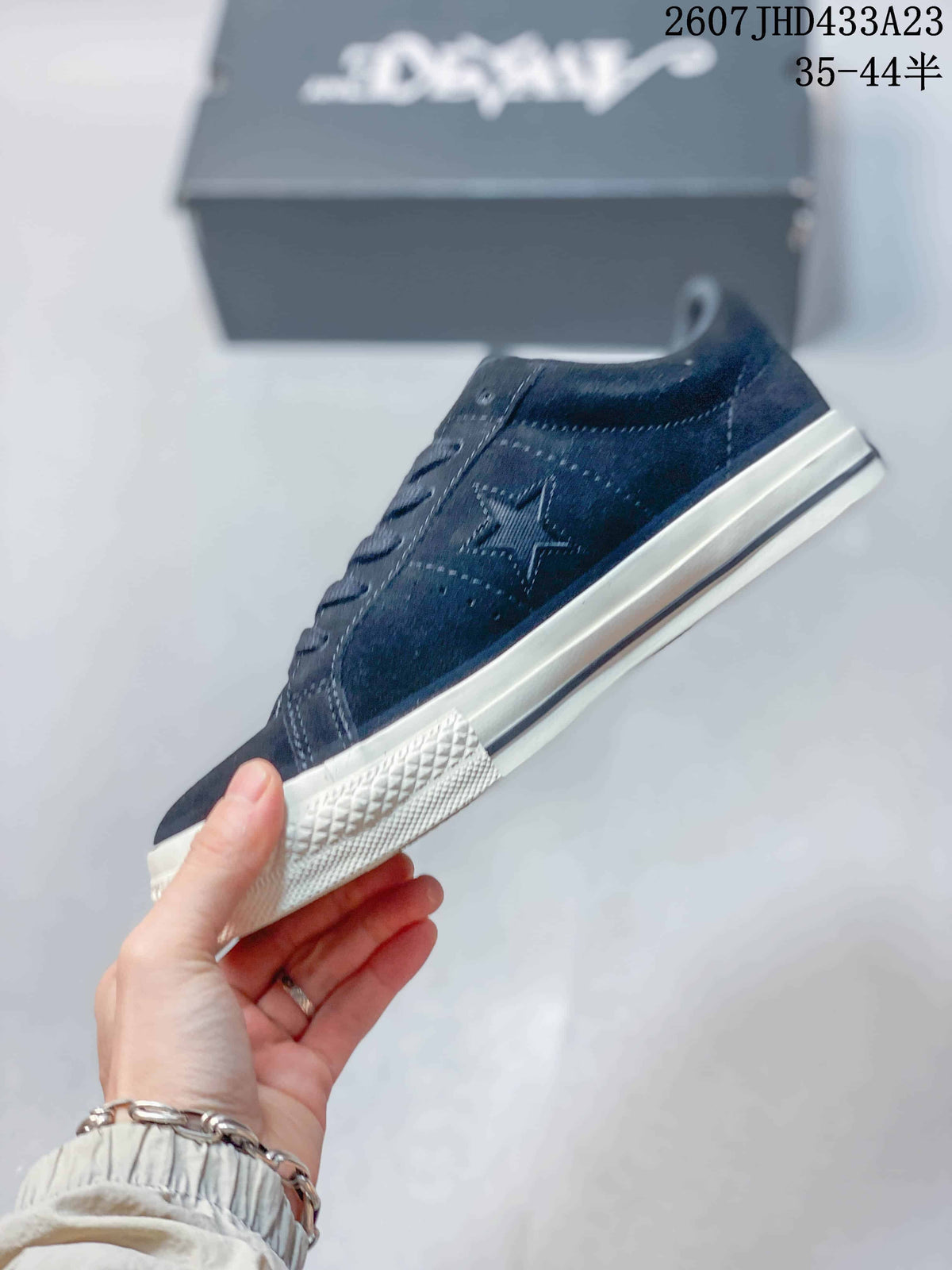Converse One Star Low-Top Sneakers in Navy