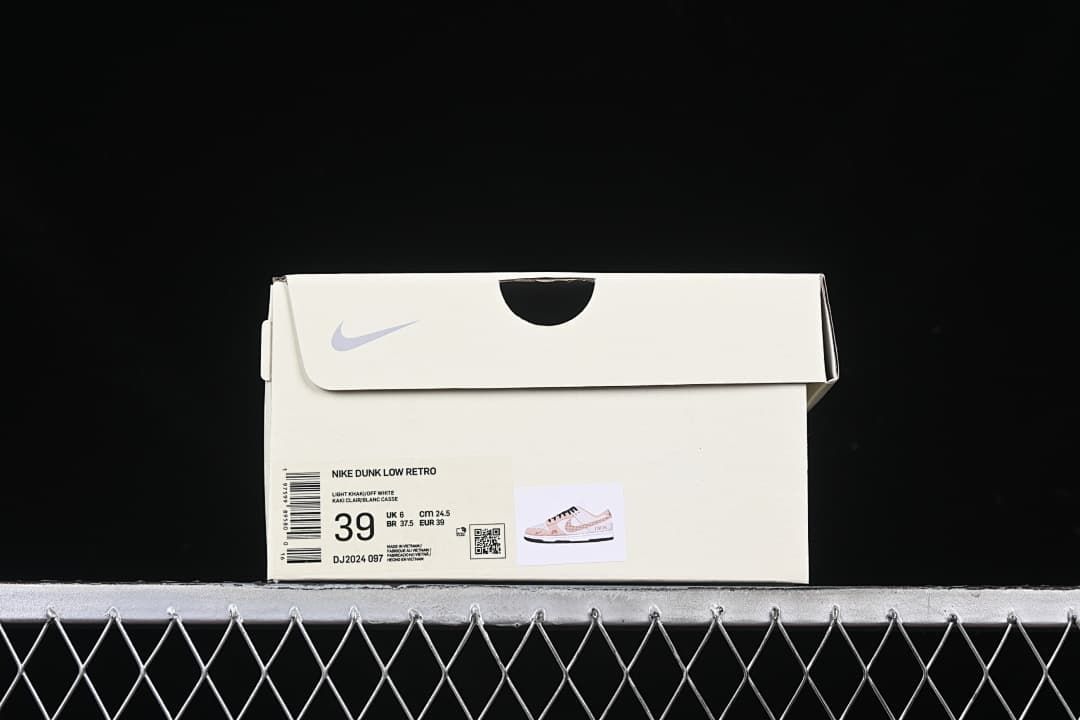 Nike SB Dunk Low Cream Houndstooth Swoosh Sneakers
