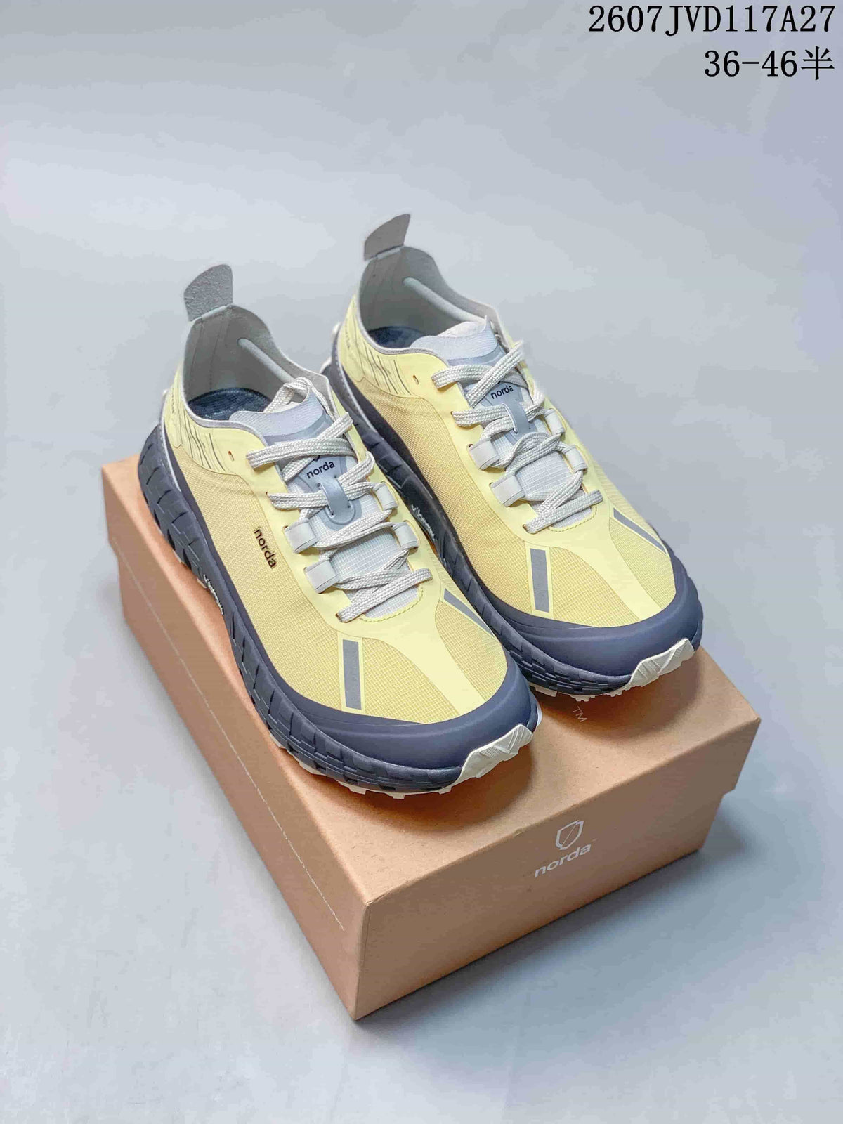 norda 712770UOI Hiking Sneakers Yellow and Gray