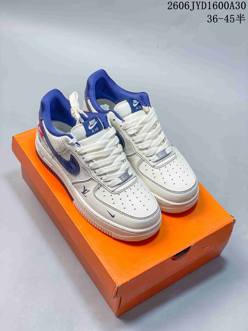 Nike Air Force 1 '07 Low Sneakers in White and Blue