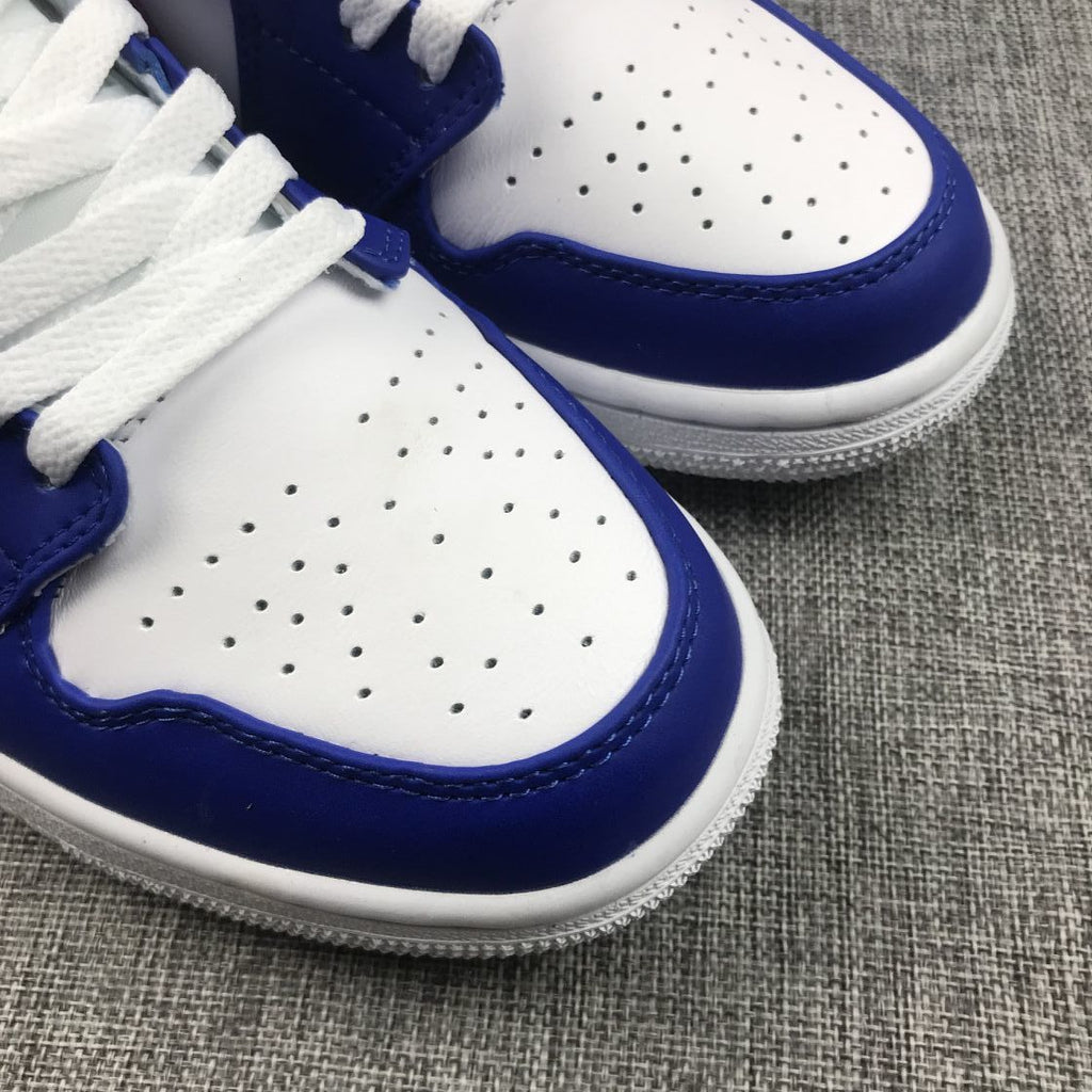 Air Jordan 1 Mid Sneakers Blue Pink 554724-451