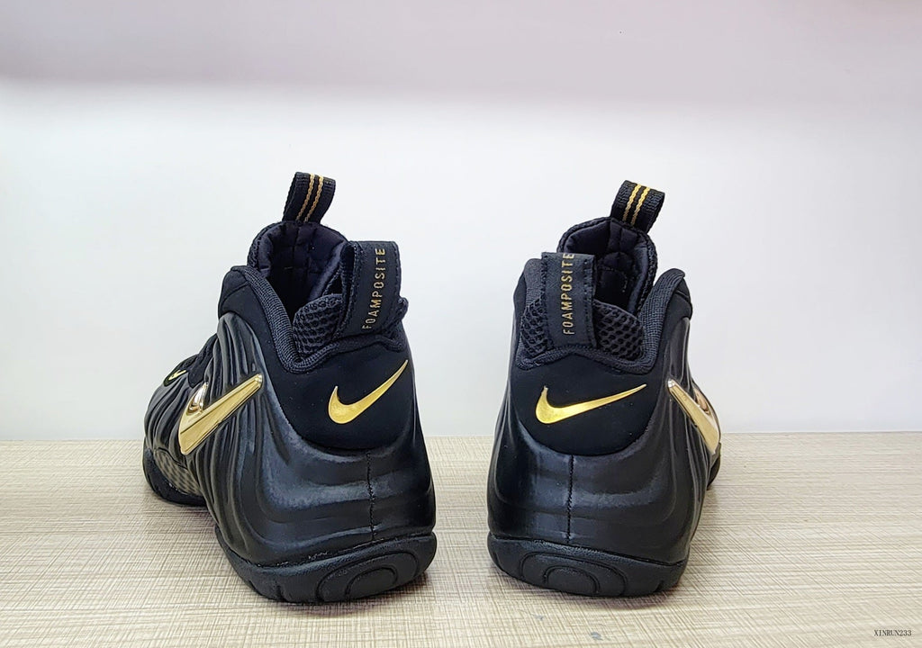 Nike Air Foamposite Pro Black Metallic Gold Sneakers