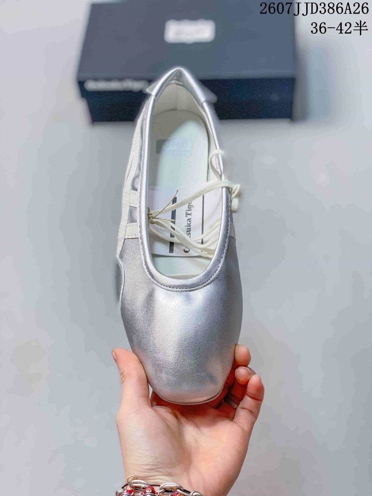 Onitsuka Tiger GYMNARINA Mary Jane Sneakers Silver 07JJD386A26