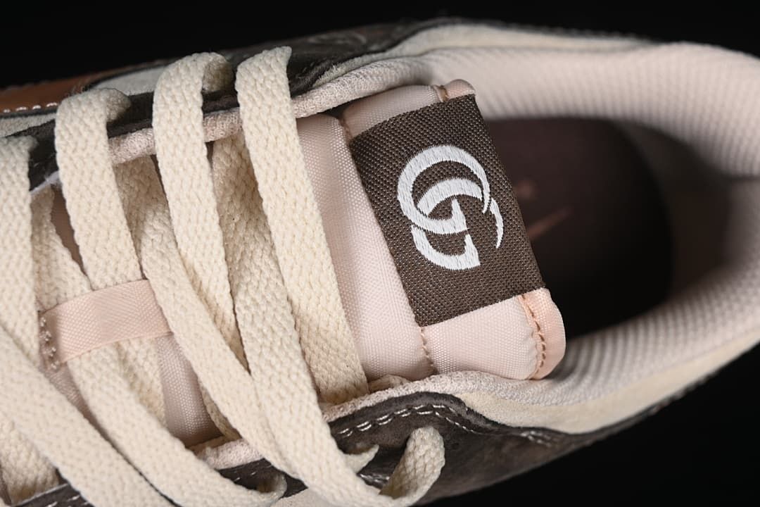 Nike SB Dunk Low Stray Rats Chocolate Beige DJ2024-082