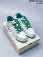Nike SB Dunk Low Pro White Green Low-Top Sneakers