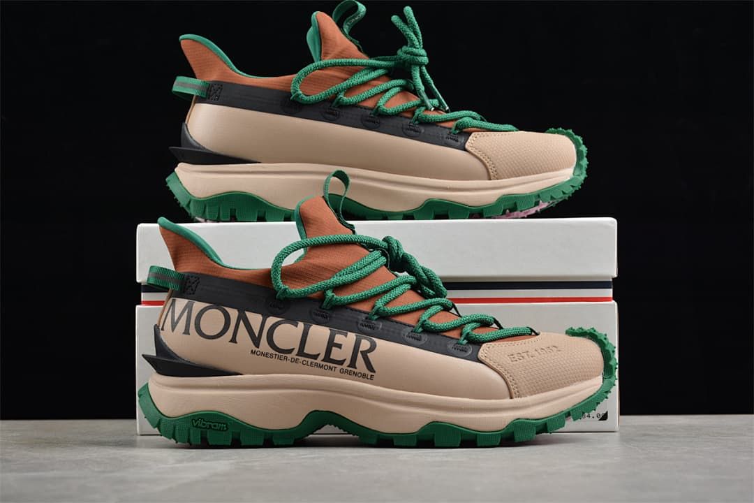 Moncler Trailgrip Lite2 Sneakers in Beige and Green