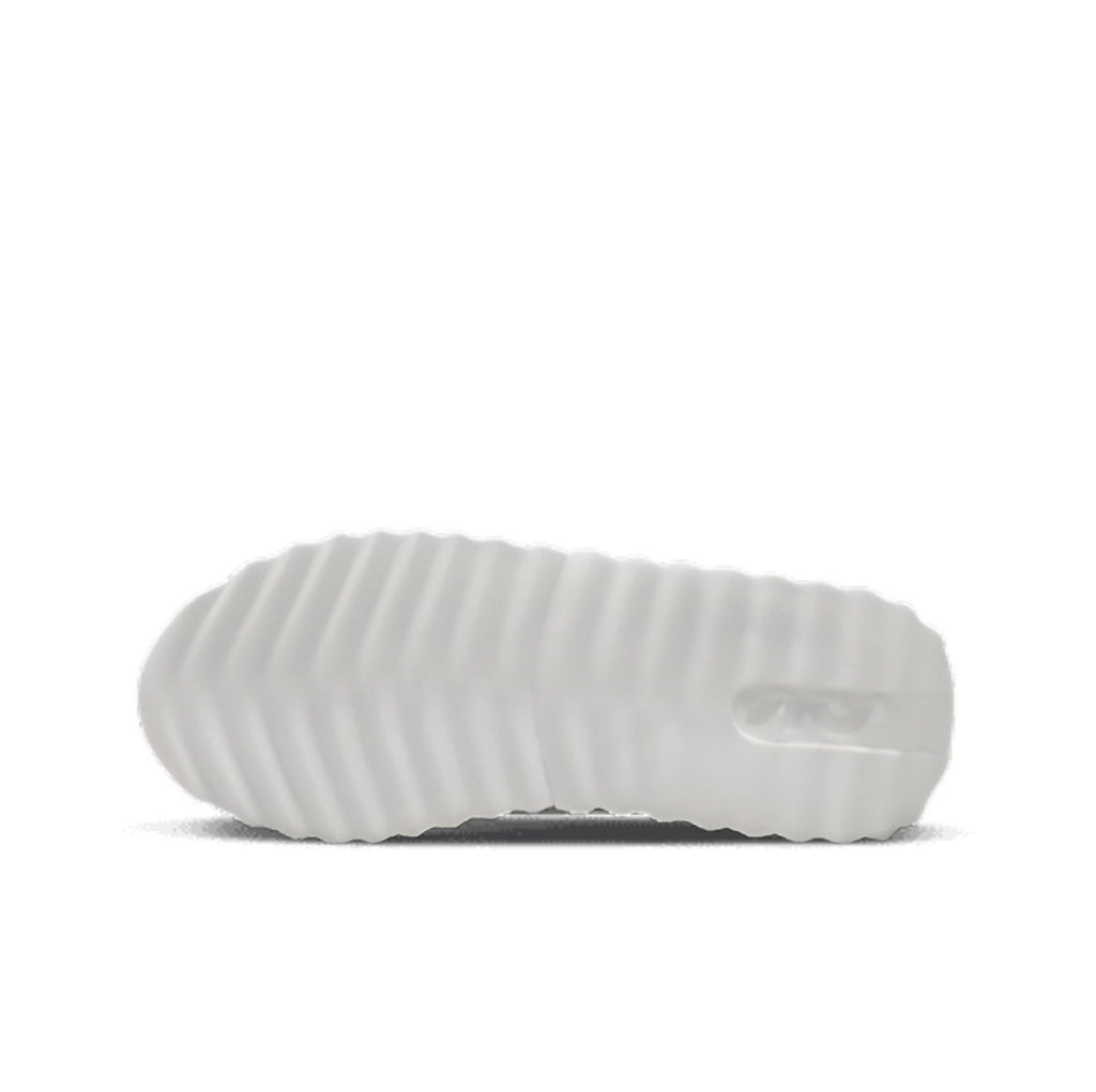 Nike Air Max Dawn DM8261-001 Sneakers in Grey