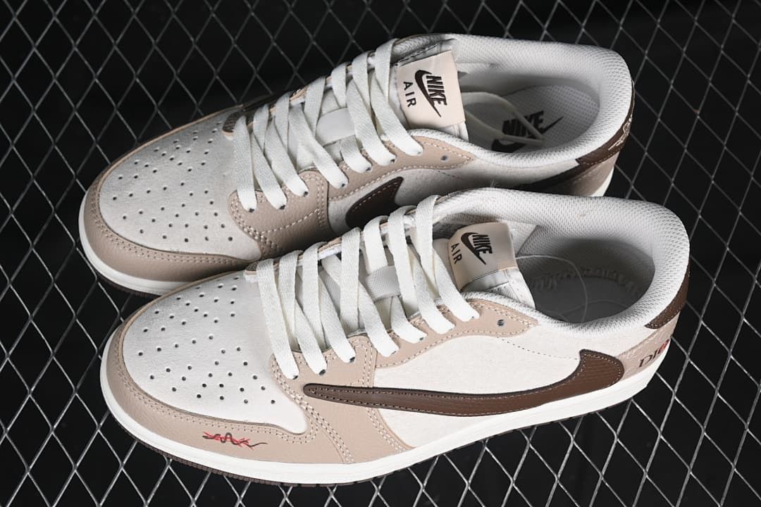 Nike Air Jordan 1 Low OG SP Travis Scott Fragment Beige Brown