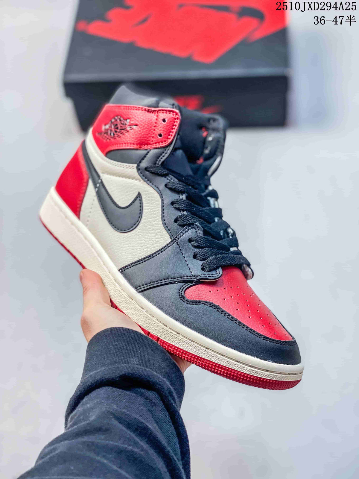 Air Jordan 1 Retro High OG Color-Block High-Top Sneakers