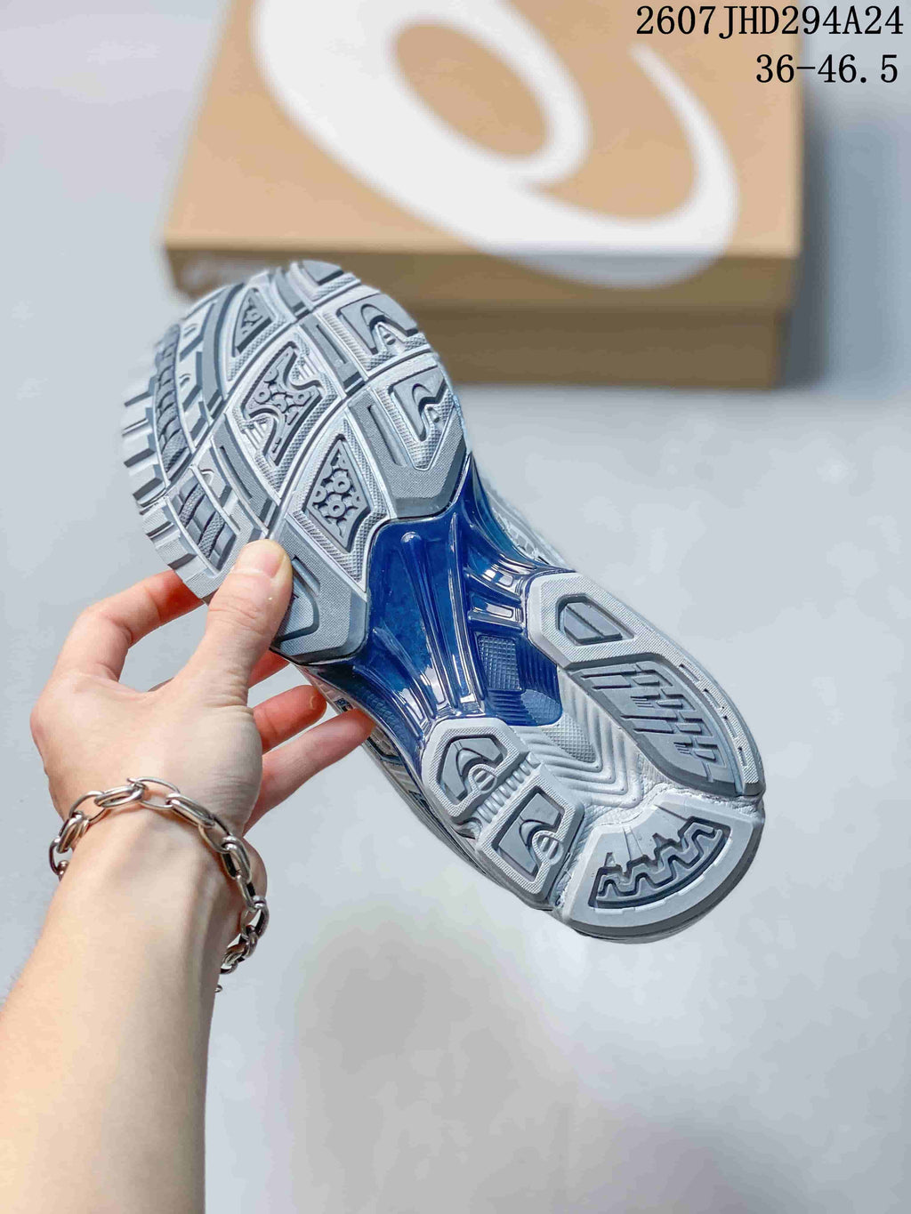 ASICS Gel-Kayano 14 Sneakers Blue and White 2607JHD294A24