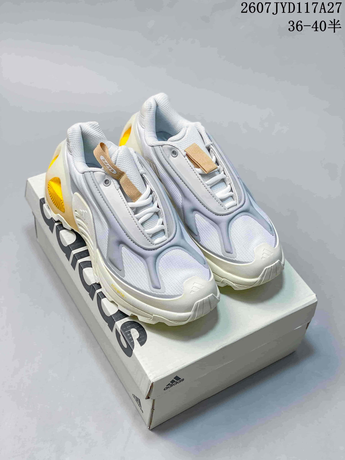 adidas OZWEEGO Wonder Runner Low-Top Sneakers White Gray Yellow