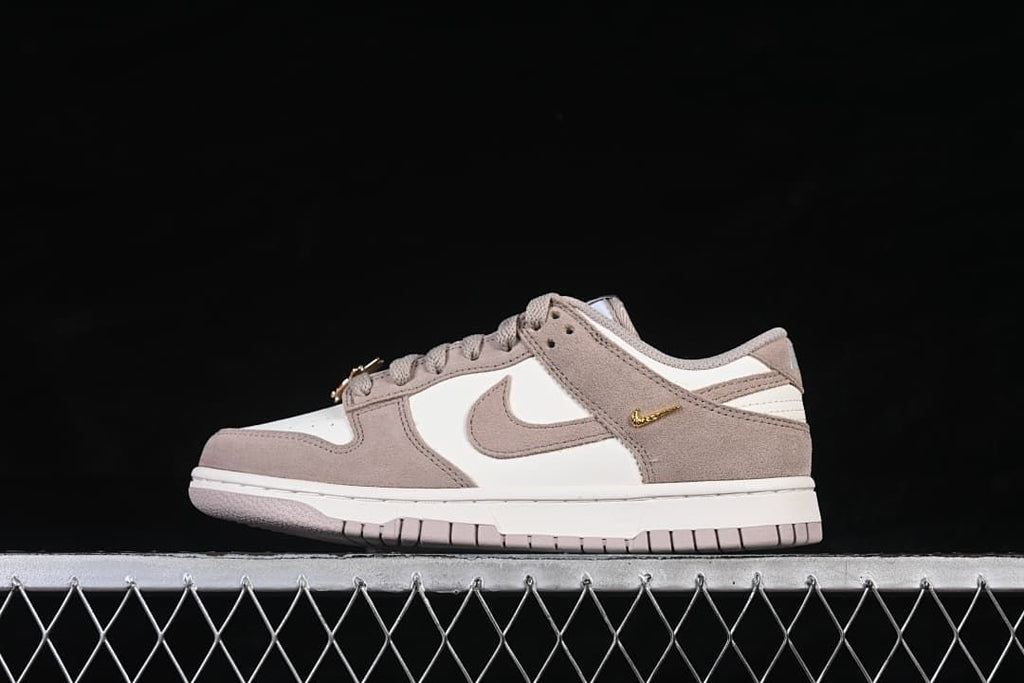 Nike SB Dunk Low Year of the Horse Grey White IB4417-105
