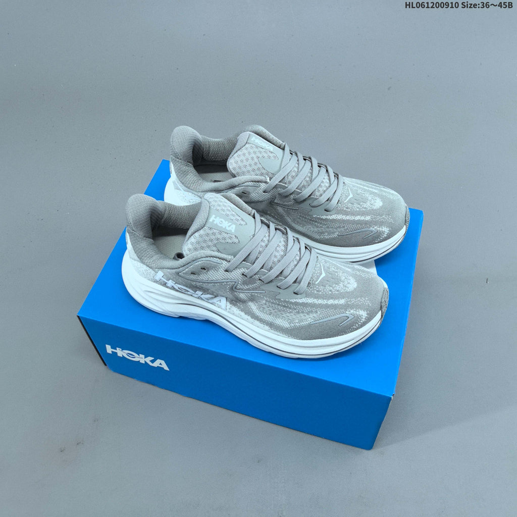 HOKA Clifton 10 Low-Top Running Shoes
