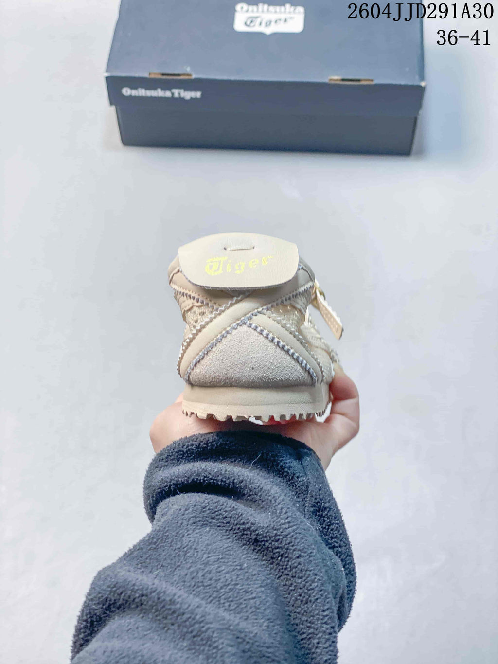 Onitsuka Tiger Mary Jane Sneakers Cream 1182A705-001