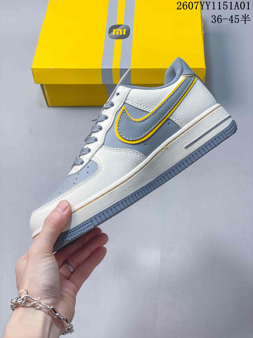 Nike Air Force 1 '07 Low SU7 Ultra Sneakers