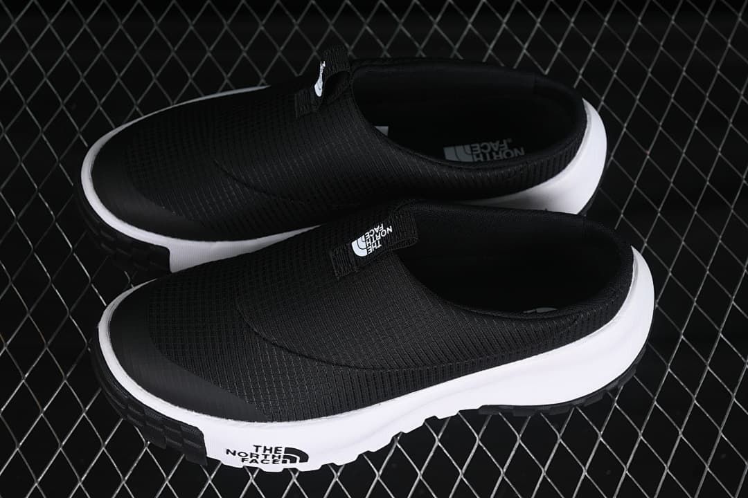 The North Face W Never Stop Mule Black/White Sneaker