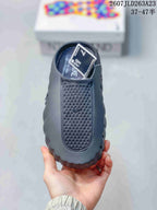 Nike Mind 001 Black Low-Top Training Clogs