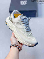 KOLON SPORT KRUST Trail Running Shoes Off-White 2607JWD266A26