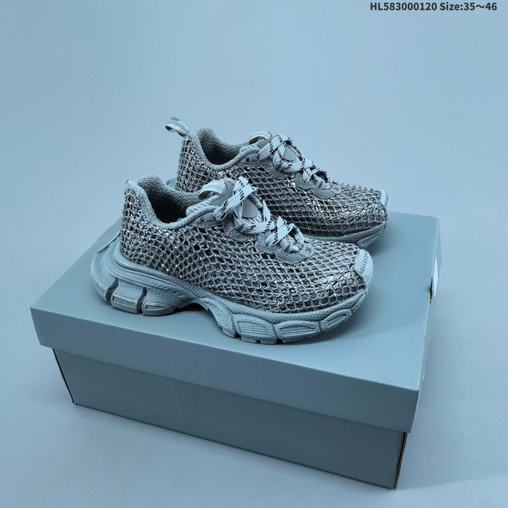 Balenciaga 3XL Fishnet Low-Top Sneakers in Gray