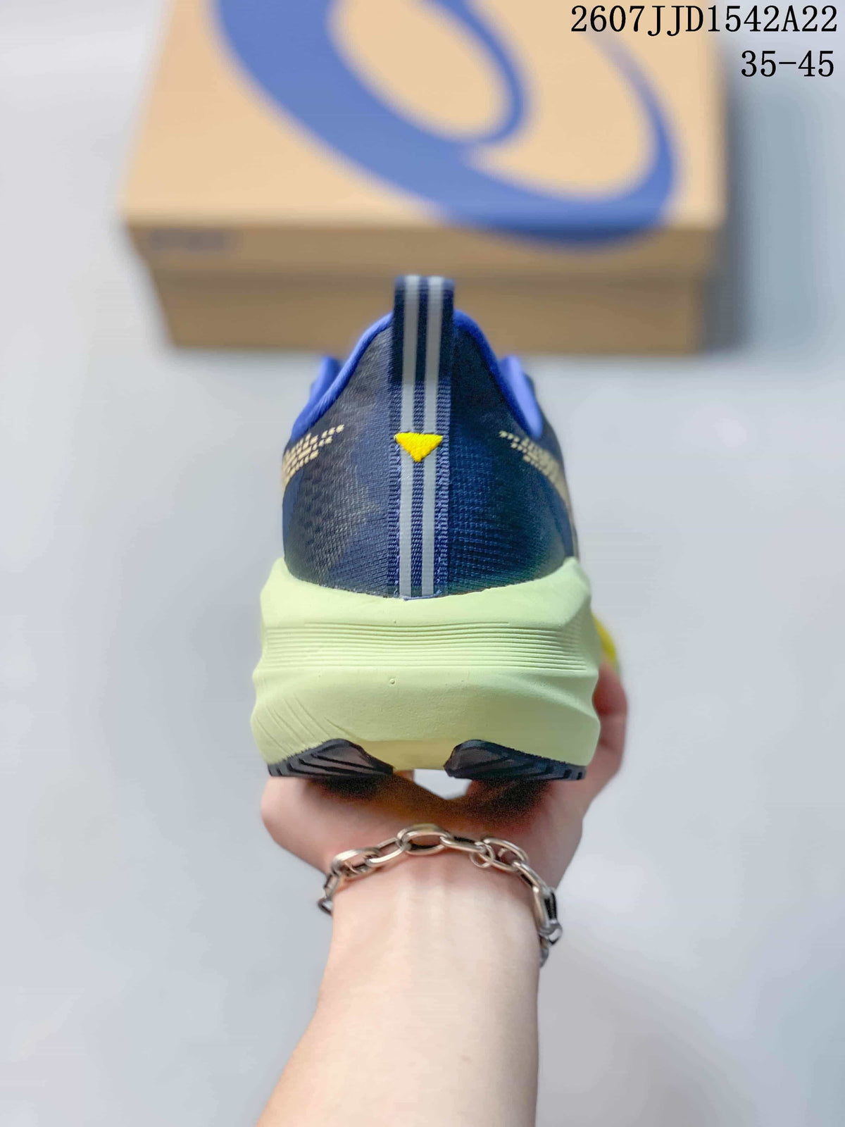 ASICS GEL-NOVABLAST 5 LE Running Shoes Navy Lime