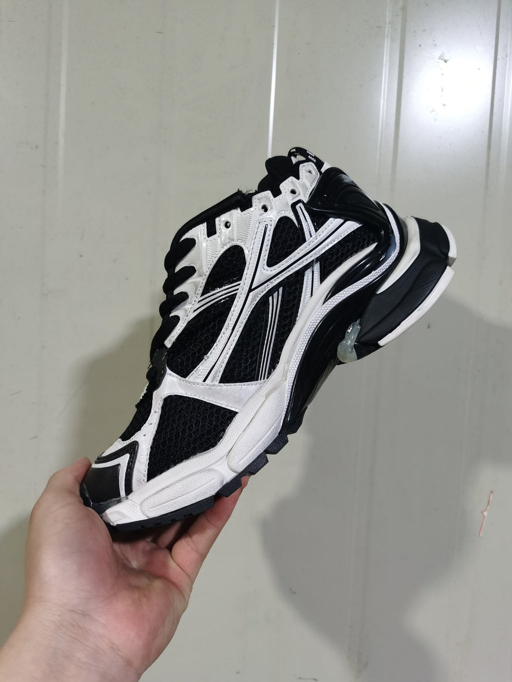 Balenciaga Runner Sneakers Black and White 0120