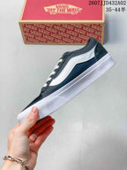 Vans Vero LS Low-Top Sneakers, Navy and White
