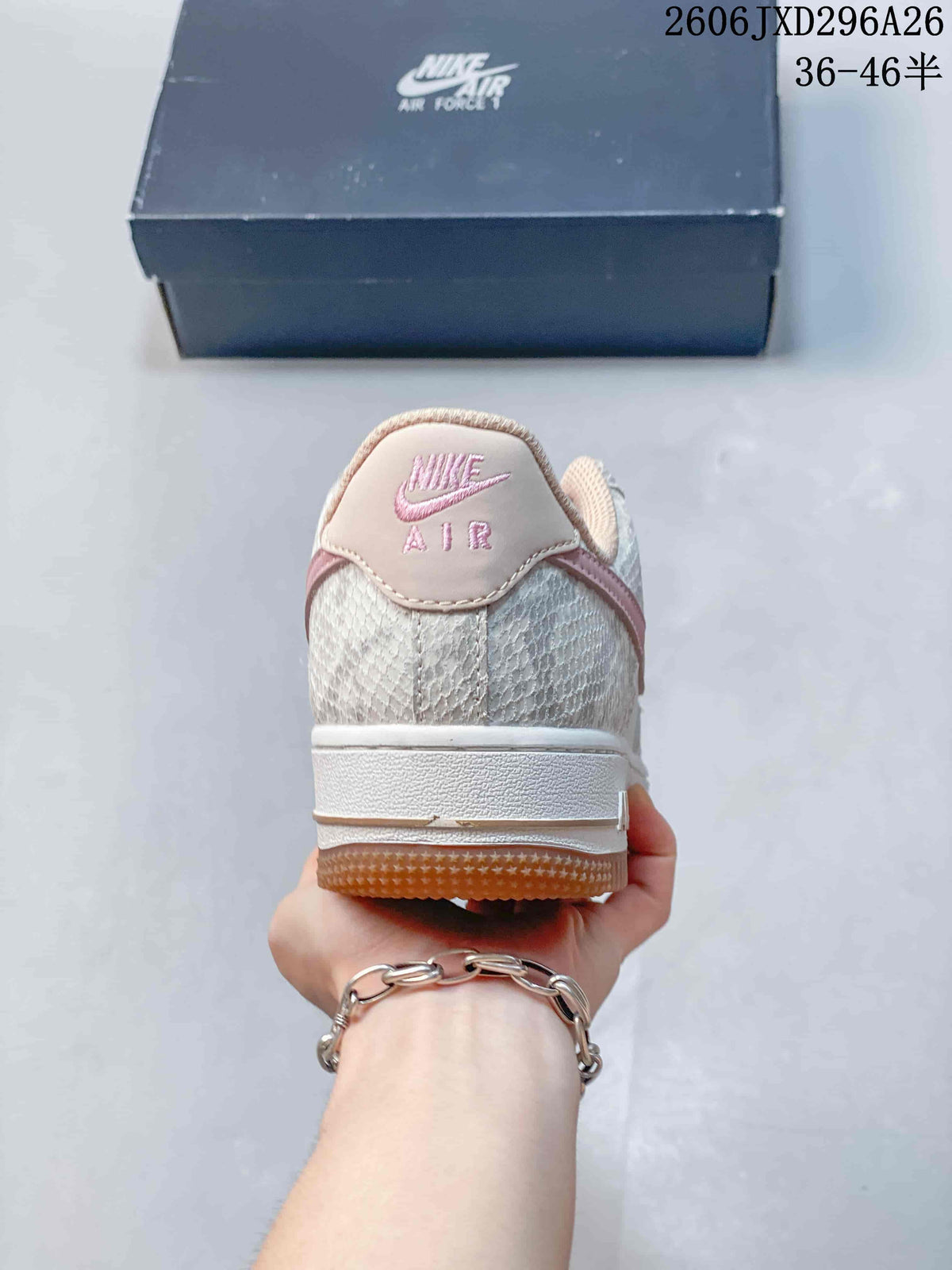 Nike Air Force 1 '07 Low Sneakers White Pink Gum Sole