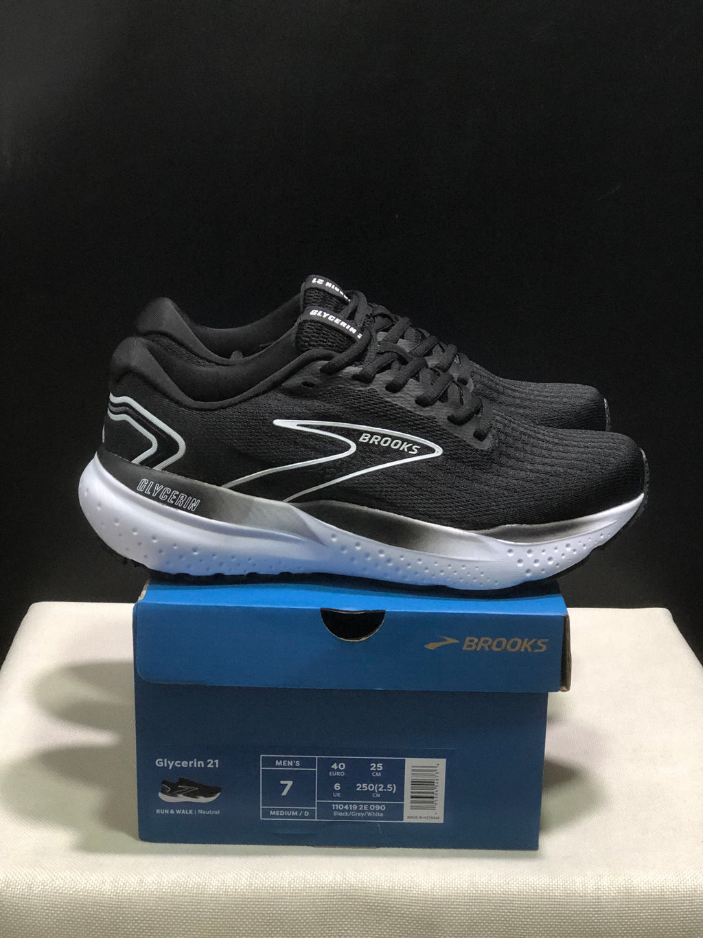 Brooks Glycerin 21 Running Shoes Black Grey White
