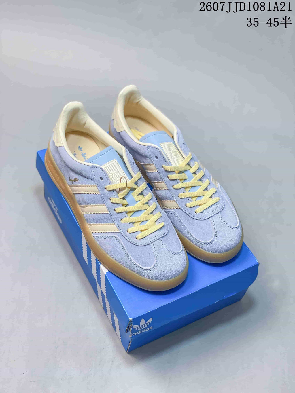 adidas Originals Gazelle Indoor Sneakers Blue Cream 2607JJD1081A21