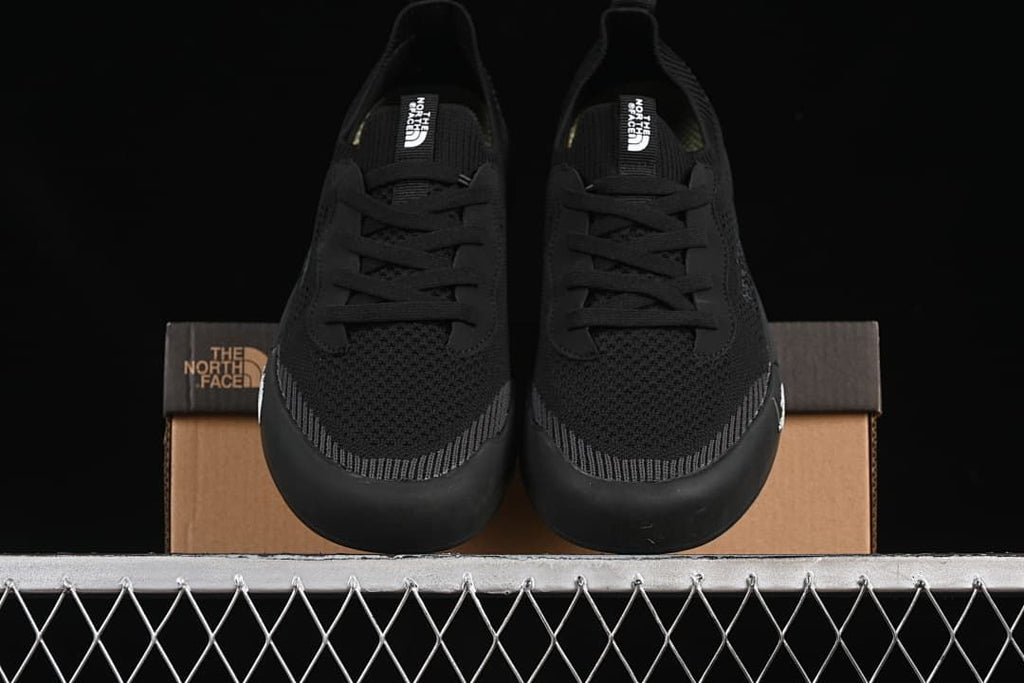 The North Face NF0A8AD94QI-082 Black Low-Top Shoes