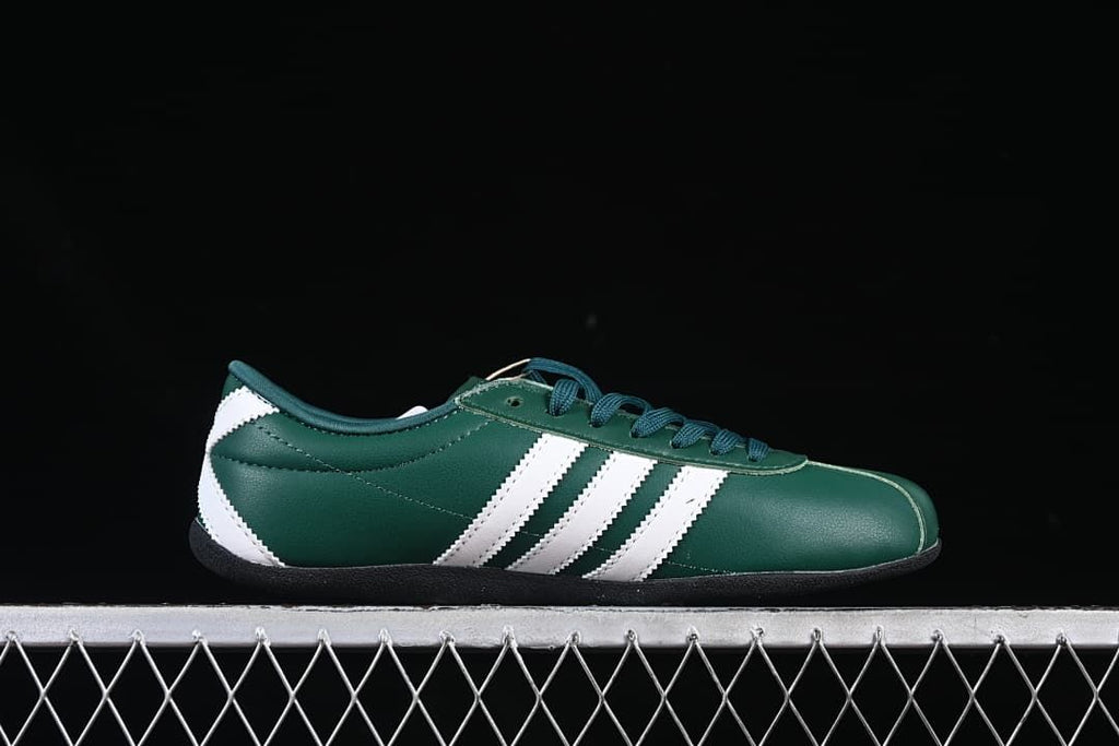 adidas Tokyo W JR1270 Green Low-Top Sneakers