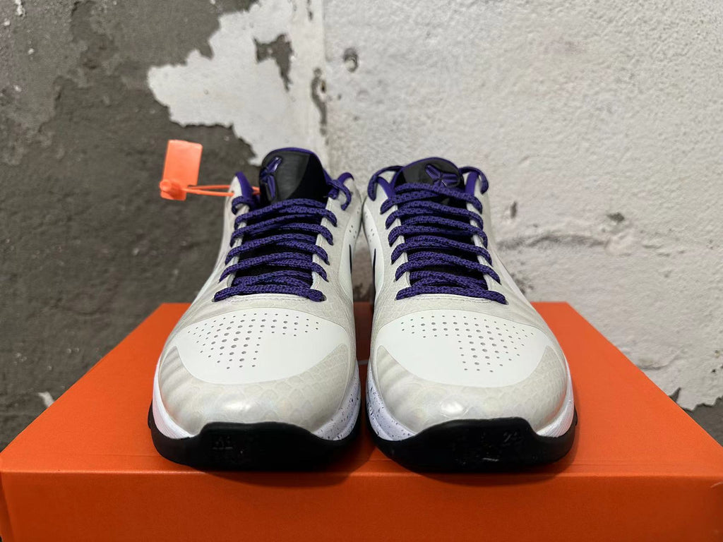 Nike Kobe 5 Basketball Shoes White Purple
