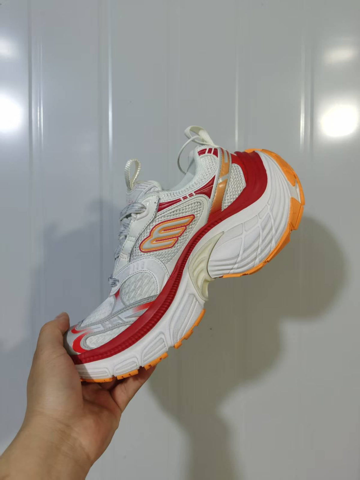 Skechers 0103 White Orange Casual Sneakers