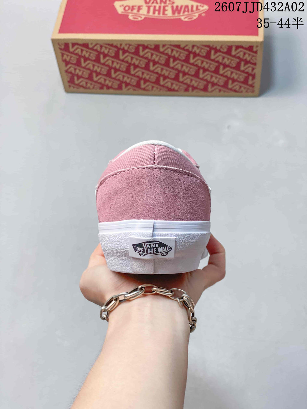 Vans Vero LS Low-Top Sneakers in Pink and White