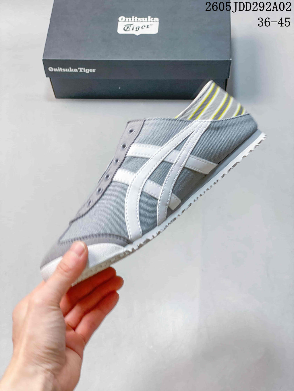 Onitsuka Tiger Mexico 66 Slip-On Sneakers Gray White
