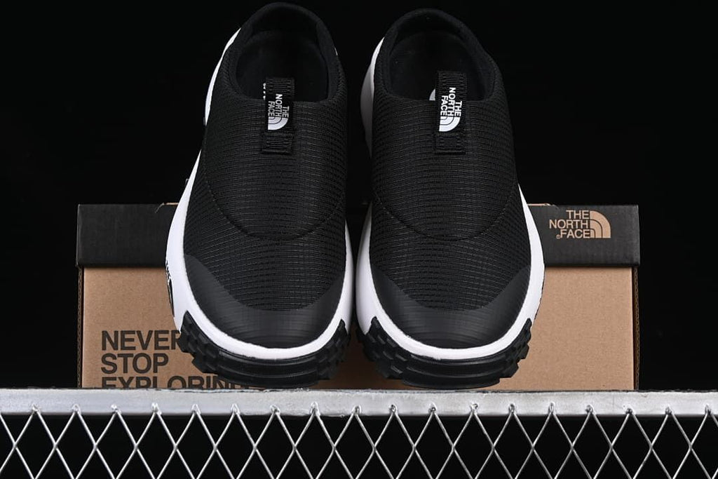 The North Face W Never Stop Mule Black/White Sneaker