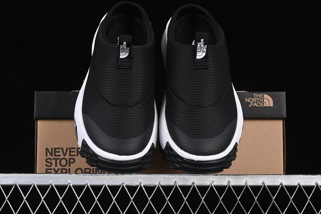 The North Face W Never Stop Mule Black/White Sneaker